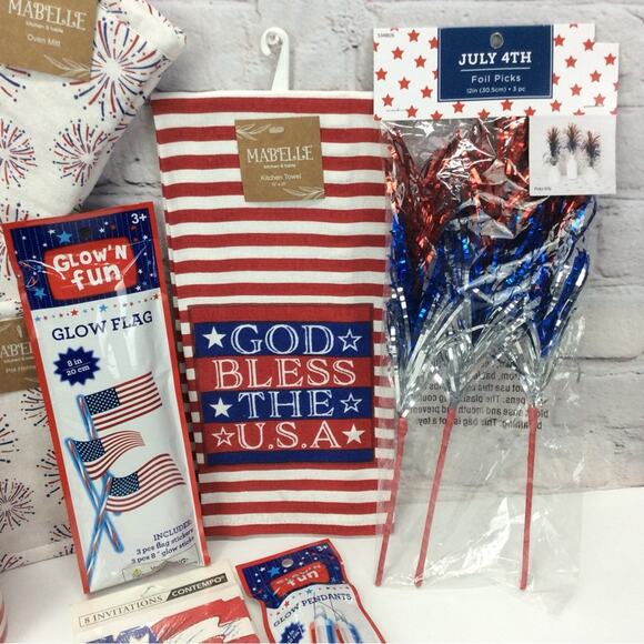 4th of July Party 11 Piece Bundle Patriotic Decor Invitations Mugs Glow Sticks - Picture 16 of 16